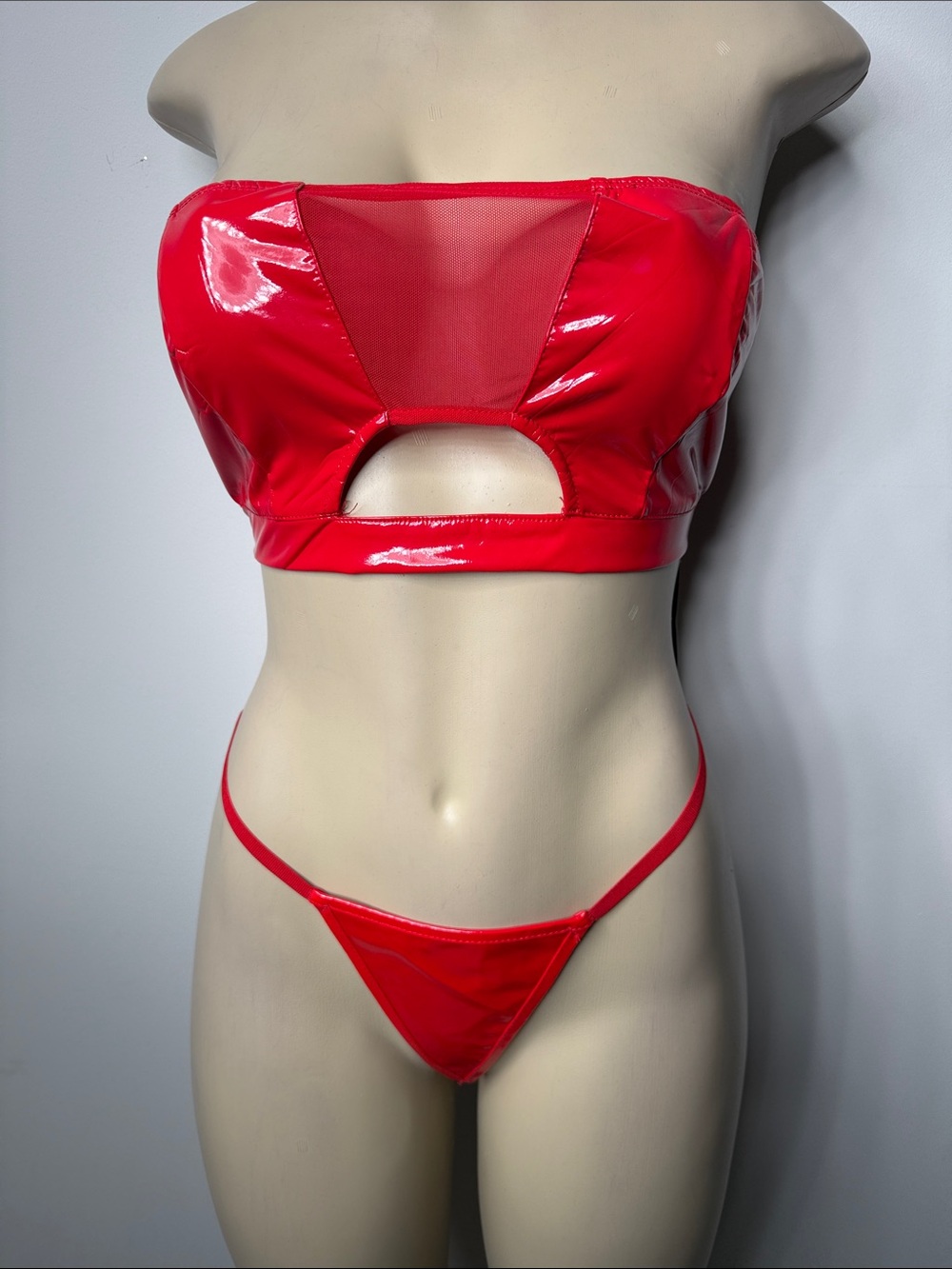 SHEIN Red Vinyl Cutout Bandeau Crop Top